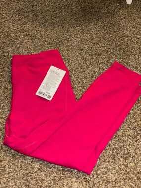 Women’s Lululemon Size 14 Wunder Train With Pocket Leggings NWT